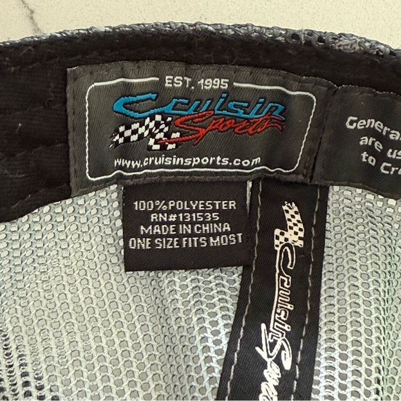 General Motors Chevy Silver Logo Gray Mesh Adj Snapback Trucker Cap Unisex EUC - Picture 6 of 8